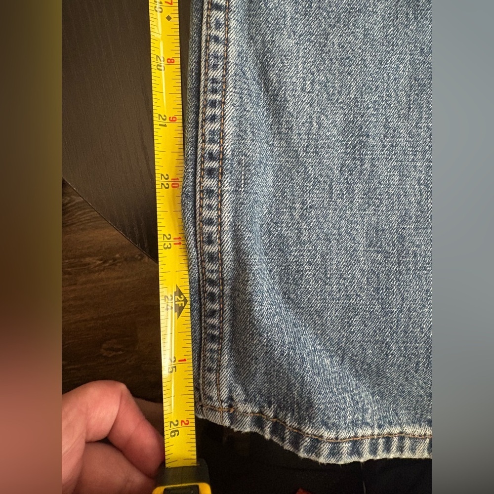 Vintage Guess Medium Blue Straight Jeans - Picture 5 of 6